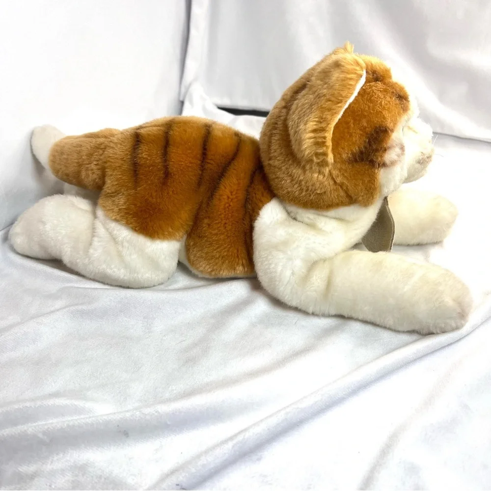 Yomiko Classics Plush British Shorthair Cat: Realistic Russ Berrie Toy